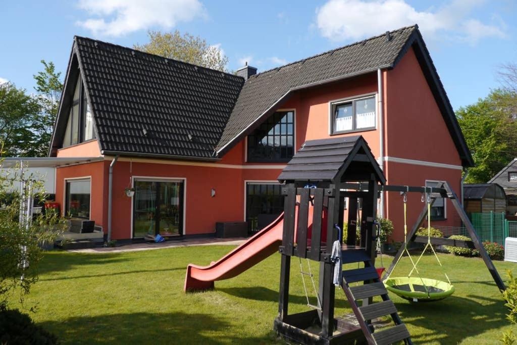 Ferienwohnung Haus Ruhrgebiet Mülheim an der Ruhr Buitenkant foto
